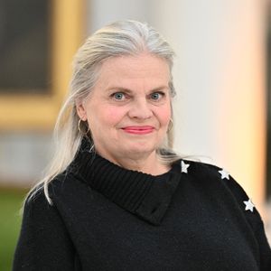 Isabelle Nanty est une maman dans ses films mais également à la ville.

Isabelle Nanty durant la deuxième journée de la 5eme édition du festival Cinéroman pour le film "Je ne suis pas un héros" réalisé par Rudy Milstein, à l'hôtel Negresco à Nice.

© Bruno Bebert/Bestimage