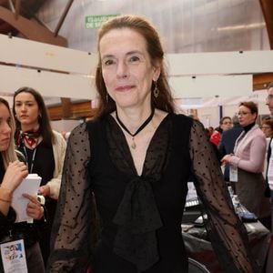 Juliette Nothomb en dédicace lors de la 40ème Foire du Livre de Brive-la-Gaillarde. Le 4 novembre 2022 © Jean-Marc Lhomer / Bestimage