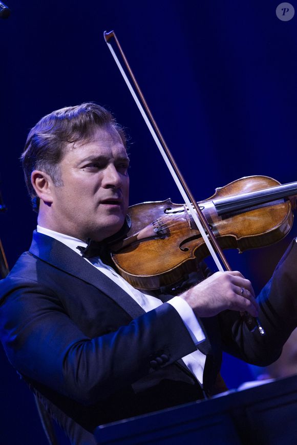 Conscient de leur valeur artistique et historique, il se considère avant tout comme un passeur chargé de faire vivre ce patrimoine musical.

Exclusif - Renaud Capuçon - Concert de Renaud Capuçon à l'Olympia à Paris, France, le 10 mars 2024. © Moreau-Tribeca/Bestimage