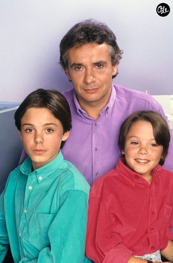 Archives - En France, à Paris, rendez-vous avec Michel Sardou et ses deux fils, Romain, 13 ans et Davy, 9 ans. Novembre 1987
© Michel Marizy via Bestimage
