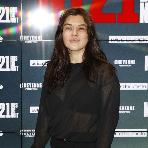 Mylène file le parfait amour avec son compagnon, Dimitri Stephanides, qui est producteur. Ensemble, ils sont les heureux parents d'un garçon de 12 ans, Andreas, né en 2014. 

Mylène Jampanoï - Avant-première du film « N121 - Bus De Nuit » à l'UGC Ciné Cité Les Halles à Paris le 3 février 2026. © Marc Ausset-Lacroix/Bestimage