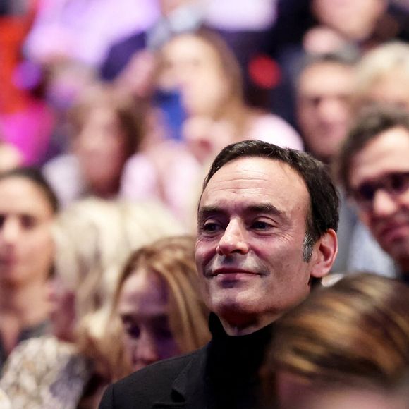 Exclusif - Anthony Delon lors de la soirée hommage Ciné-concert symphonique "Alain Delon, le dernier Samouraï" au palais des congrès à Paris le 8 novembre 2024 le jour de son anniversaire. Pour cette soirée, le chef d'orchestre Vahan Mardirossian a dirigé l'orchestre symphonique de Douai.

© Jacovides / Moreau / Bestimage