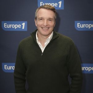 Âgée de 27 ans, la jeune femme est une star dans son domaine.

Stéphane Rotenberg, lors de la 500 ème de Culture et Média sur Europe 1 en présence de nombreux invités, à Paris, France, le 23 janvier 2026. © Jack Tribeca/Bestimage