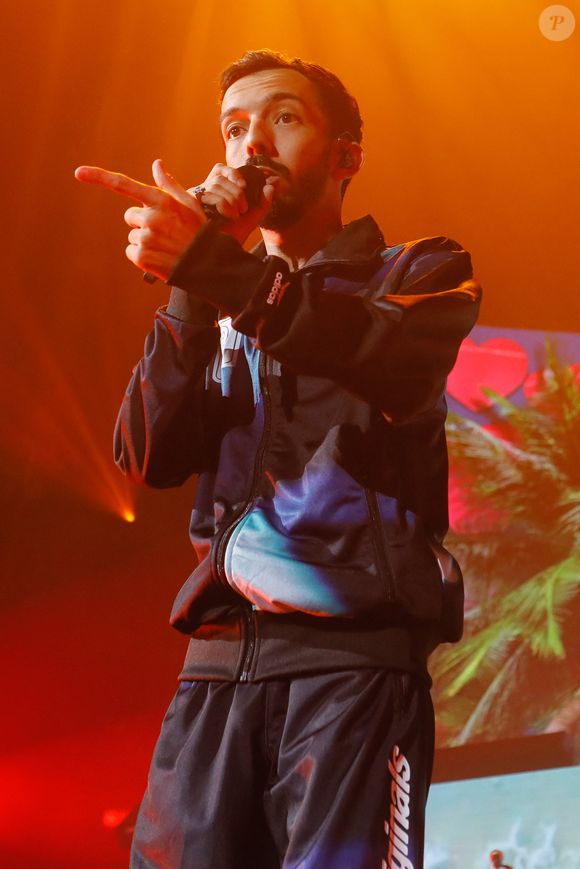 Exclusif - Bigflo - Concert "Release Party" de Bigflo et Oli à l'occasion de la sortie de leur nouvel album "Les autres, c'est nous" à l'AccorHotels Arena à Paris, France, le 24 juin 2022. © Christophe Clovis / Bestimage