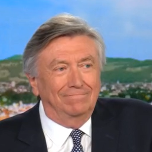 Jacques Legros présente son dernier journal télévisé sur TF1.
