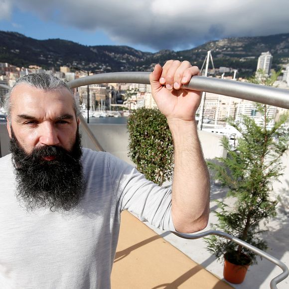 Exclusif - Sébastien Chabal inaugure le parkour connecté Monamov' sur la digue du vieux port de Monaco le 12 décembre 219.
© Jean-François Ottonello / Nice Matin / Bestimage