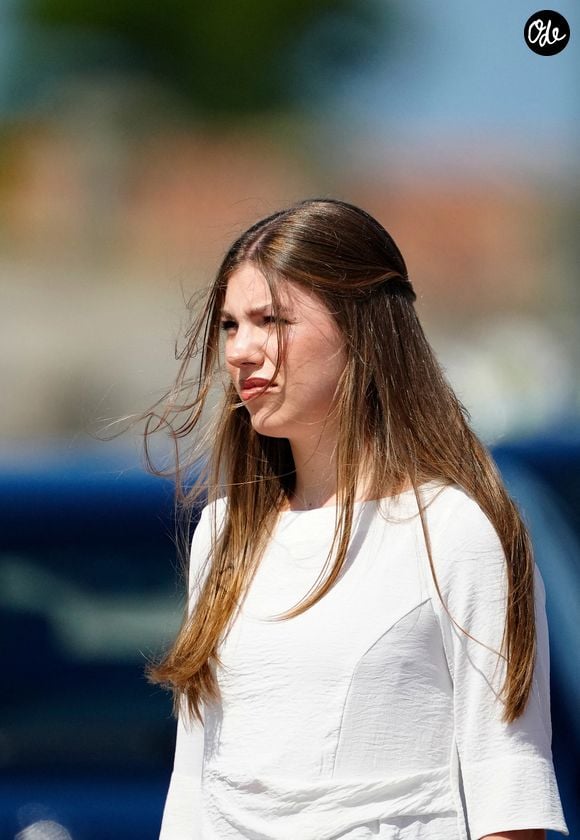 L'infante Sofia d'Espagne - Le roi Felipe VI d’Espagne remet à la princesse des Asturies, la princesse Leonor, la Grand-Croix du Mérite Naval avec Distinctif Blanc, à Marín, le 16 juillet 2025 @LALO YASKY / BESTIMAGE