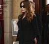 "Donc, le légume cru, ça apaise en fait. Les légumes, ça permet de se nourrir en gardant un niveau de glycémie sans aller manger la boîte de cookies", déclare-t-elle.

Carla Bruni-Sarkozy, Jean et Pierre Sarkozy et François Sarkozy quittent la Cour d'appel de Paris après que le parquet a demandé la libération sous contrôle judiciaire de Nicolas Sarkozy, qui est en prison depuis 20 jours suite à sa condamnation dans l'affaire du financement libyen de sa campagne présidentielle de 2007, Paris le 10 novembre 2025. Jack Tribeca/Bestimage