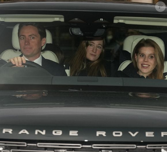 La princesse Beatrice d’York et son mari Edoardo Mapelli Mozzi - Members of the Royal Family attend a Christmas Lunch at Buckingham Palace in London, UK, on the 19th December 2024.

Picture by James Whatling