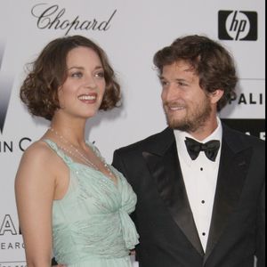 Après dix-huit années de vie commune, Marion Cotillard et Guillaume Canet, figures majeures du cinéma français, ont officialisé leur séparation dans un communiqué transmis à l'AFP empreint de respect et de bienveillance, précisant leur volonté de protéger leur intimité et celle de leurs deux enfants.

Marion Cotillard, Guillaume Canet - Soirée amfAR, le cinéma contre le sida à l'hôtel du Cap - 62e Festival du film de Cannes. BORDE-JACOVIDES / BESTIMAGE