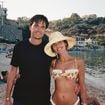 Alain-Fabien Delon photographié avec sa compagne Laura, les parents de la petite Romy sont comblés !