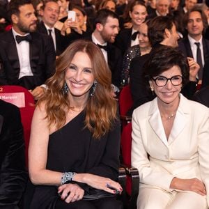 Maxime Saada, Julia Roberts, Rachida Dati - Cérémonie de la 50ème édition de la cérémonie des César à l'Olympia à Paris, France, le 28 février 2025 Photo par Dominique Jacovides - Olivier Borde / Bestimage