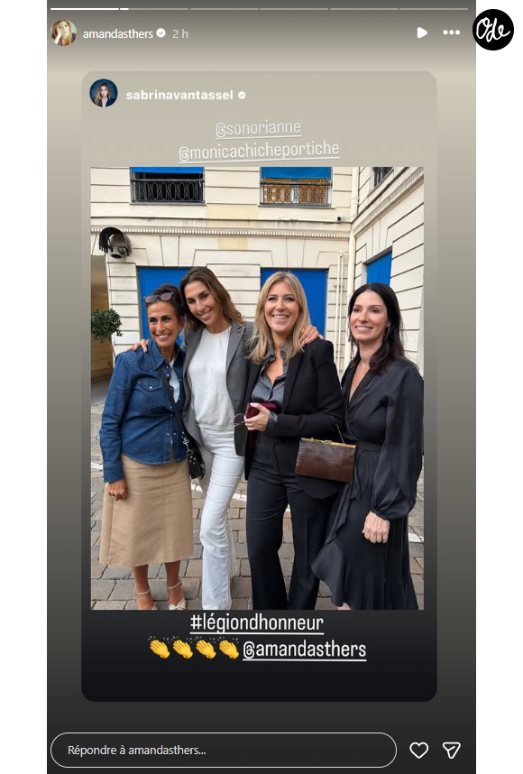 Pour recevoir les honneurs de la République, Amanda Sthers avait misé sur une élégance sobre et moderne. Exit la robe de gala, la femme de lettres est apparue rayonnante dans un superbe tailleur pantalon noir, parfaitement coupé, associé à un chemisier soyeux gris anthracite.

Amanda Sthers décorée pour son parcours.