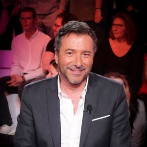 Exclusif - Bernard Montiel, sur le plateau de l’émission « TPMP » présentée par C.Hanouna et diffusée en direct sur Youtube et sur toutes les box (SFR, FREE, Bouygues, MyCanal etc), Paris, France, le 25 mars 2025. © Jack Tribeca / Bestimage
