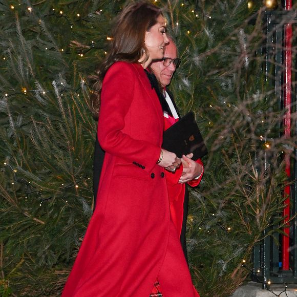 Catherine (Kate) Middleton, princesse de Galles, assiste au service Together At Christmas Carol à l'abbaye de Westminster à Londres, Royaume-Uni, le 6 décembre 2024. © Justin Goff/GoffPhotos/Bestimage
