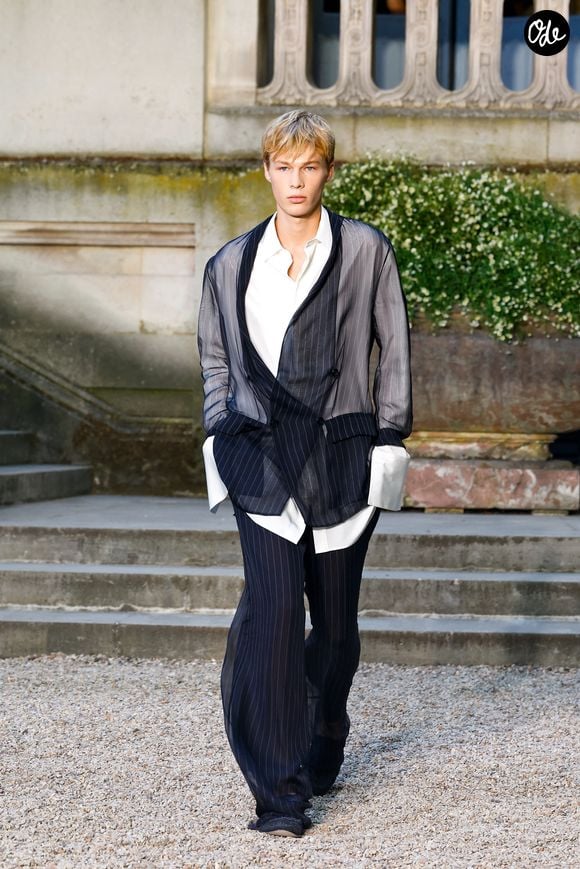 Défilé de mode Dior Homme Prêt à Porter Collection Homme Printemps/Été 2027 lors de la Fashion Week de Paris, France, le 24 juin 2026. © Bestimage
