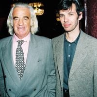 "J'ai habité à partir de 12 ans avec lui" : Pourquoi le fils de Jean-Paul Belmondo, enfant de parents divorcés, a quitté sa mère pour vivre avec l’icône ?