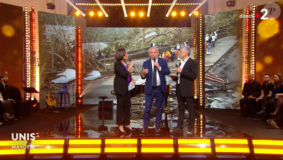 François Bayrou intervient dans l'émission "Unis pour Mayotte" sur France 2.