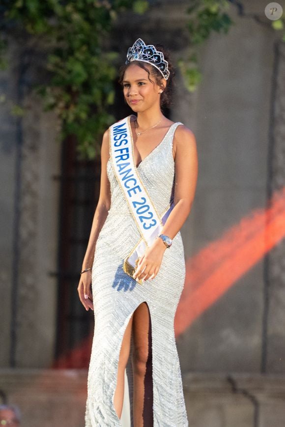 Indira Ampiot, miss France 2023 est venue animer l'élection de Miss Beaucaire le 7 juillet 2023.

© Stéphanie Gouiran / Panoramic / Bestimage