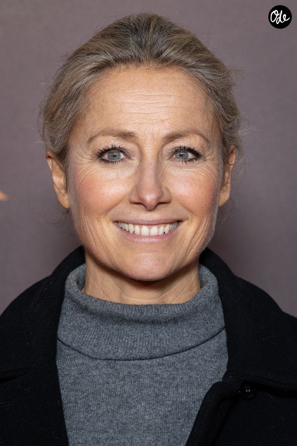 Elle a succédé à Anne-Sophie Lapix

La journaliste et animatrice de télévision française Anne-Sophie Lapix assiste à la première européenne du film « Avatar : Fire And Ash » le 5 décembre 2025 à la « Seine Musicale » à Boulogne-Billancourt, près de Paris, en France. Photo d'Alexis Jumeau/ABACAPRESS.COM