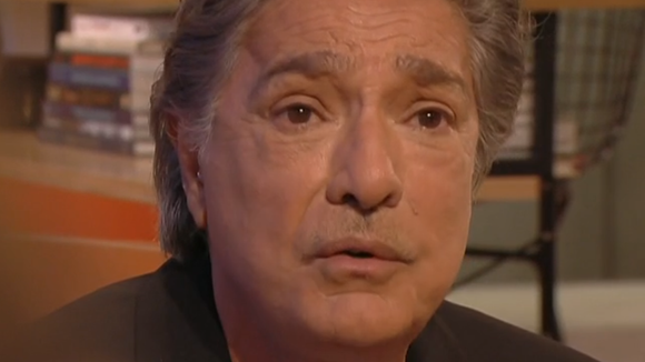 "Plus personne ne voulait de moi " : Frédéric François a dû vivre avec un syndrome qui toucherait plus de 15 millions de Français