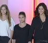 Cristiana Reali est récemment partie en vacances avec sa fille aînée, qui est son portrait craché

Cristiana Reali avec ses filles Elisa Huster et Toscane Huster - Enregistrement de l' émission "Vivement Dimanche" à Paris le 24 septembre 2014. 
Crédit : COADIC GUIREC / BESTIMAGE