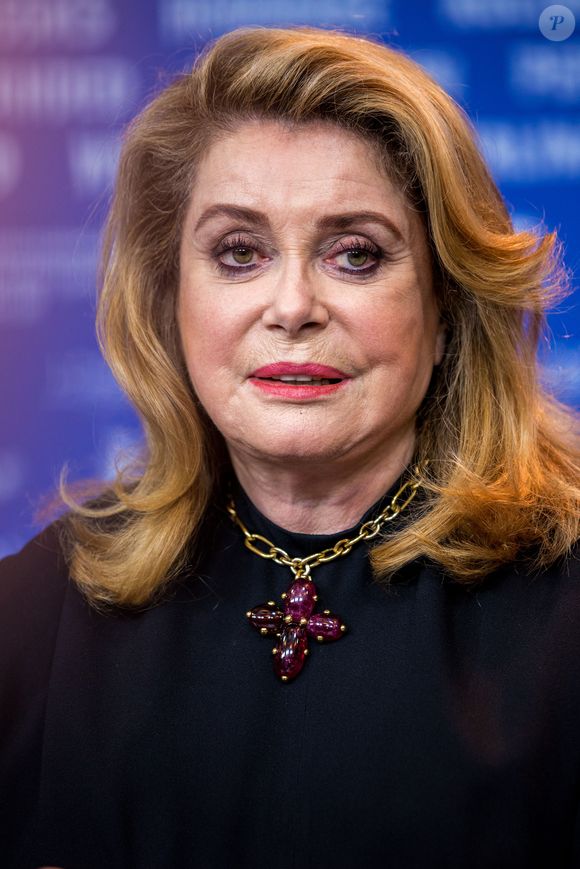 Catherine Deneuve à la conférence de presse du film "L'adieu à la nuit" lors du 69ème Festival International du Film de Berlin, La Berlinale, à Berlin, Allemagne, le 12 février 2019.  
AGENCE / BESTIMAGE