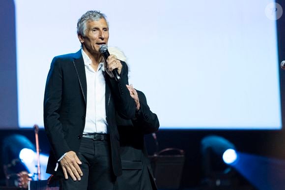 Nagui, en plus de ses salaires confortables sur France Télévisions, a également revendu ses parts dans la société Banijay et empoché un sacré pactole. 

Nagui sur la scène du Gala de la Fondation Recherche Alzheimer sur le thème "2 générations chantent pour la 3ème" à l'Olympia à Paris le 17 mars 2025. © Olivier Borde - Bertrand Rindoff/Bestimage