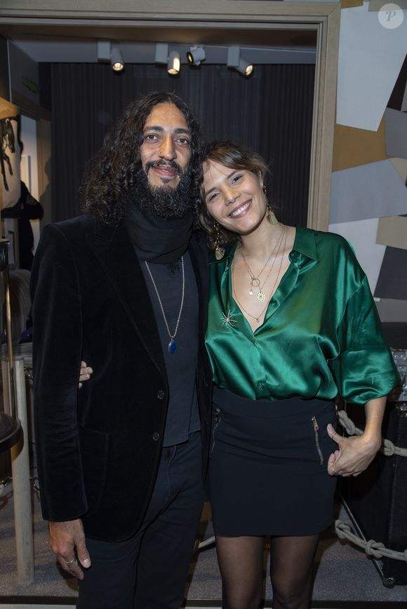 Exclusif - Robinho Tavares et sa nouvelle compagne Vanille Clerc - Soirée privée pour le lancement de la collaboration de la marque Nathalie Blanc avec Lorenz Bäumer à Paris le 28 novembre 2019. © Pierre Perusseau/Bestimage