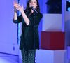 “Ça, c’est pour le coup quelque chose qui appartient à Lola et à moi. C’est vraiment quelque chose de difficile : mon visage trahit tout."

Exclusif - Olivia Ruiz - Enregistrement de l'émission "Vivement Dimanche" au Studio Gabriel à Paris, présentée par M.Drucker et diffusée le 3 mars sur France 3
© Guillaume Gaffiot / Bestimage