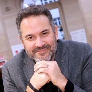 Bruce Toussaint
À l'occasion du bicentenaire de Hachette livre au Palais Brongniart, « Les grandes rencontres Hachette », le 14 mars 2026. © Cédric Perrin/Bestimage