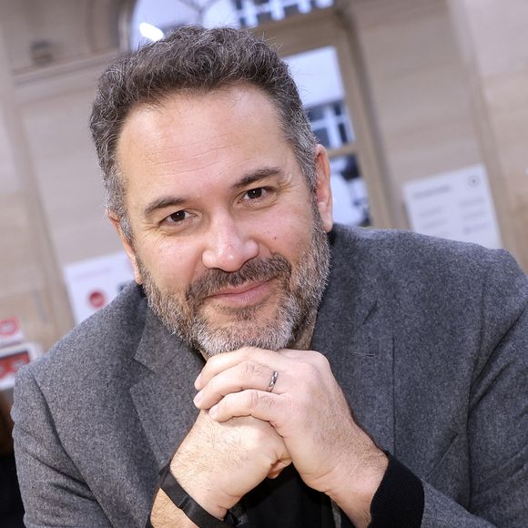 Bruce Toussaint
À l'occasion du bicentenaire de Hachette livre au Palais Brongniart, « Les grandes rencontres Hachette », le 14 mars 2026. © Cédric Perrin/Bestimage