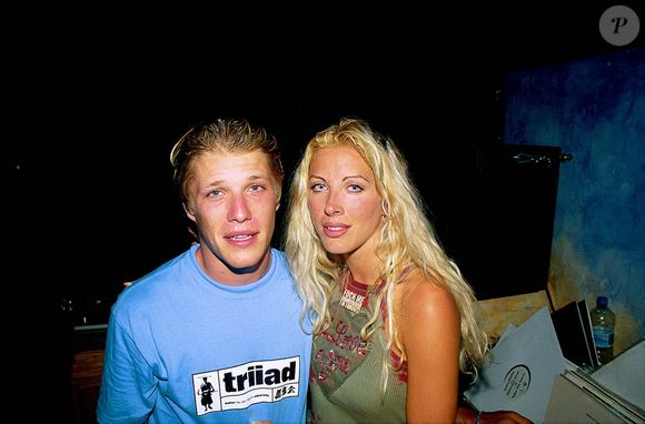 Le candidat de la première saison de Loft Story" avec Loana raconte avoir peu vu l'artiste américain

Jean-Edouard et Loana à une soirée Guetta à Ibiza en 2002 ©RACHID BELLAK / BESTIMAGE