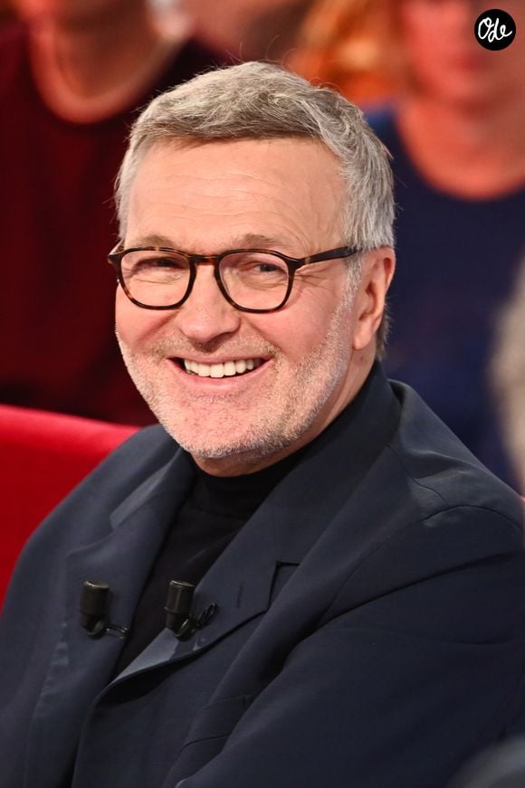 Laurent Ruquier - Enregistrement de l'émission "Vivement Dimanche" au Studio Gabriel à Paris, France, le 1er octobre 2024, présentée par M.Drucker et diffusée le 3 novembre sur France 3. © Guillaume Gaffiot/Bestimage