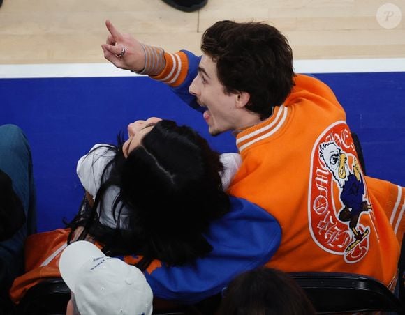 New York, NY - Timothee Chalamet et Kylie Jenner assistent au cinquième match opposant les Pacers aux Knicks au Madison Square Garden à New York. Photo par Backgrid USA / Bestimage