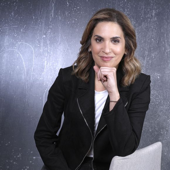 Exclusif - Sonia Mabrouk pose lors de l'enregistrement de l'émission "Chez Jordan de Luxe" à Paris le 16 octobre 2024. © Cédric Perrin/Bestimage