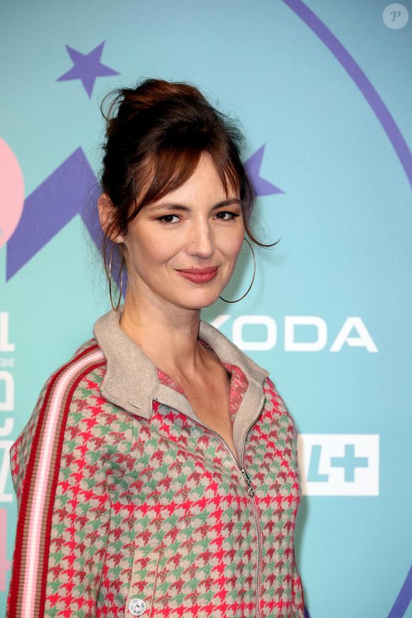 La comédienne est maman de deux garçons, Étienne et Vadim

Louise Bourgoin - 27ème Festival International du Film de Comédie de l'Alpe d'Huez le 16 janvier 2024. © Dominique Jacovides/Bestimage
