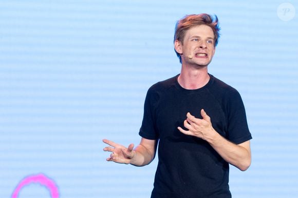 Semi-exclusif - Nicolas Lacroix lors de la première édition du "Do You Comedy" à la Citadelle de Saint-Tropez, Côte d'Azur, France, le 29 juin 2025. © Cyril Moreau/Bestimage