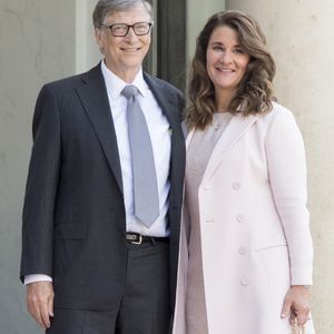 Bill Gates et sa femme Melinda sont reçus à l'Elysée pour être décorés de la plus haute distinction, l'insigne de Commandeur de la Légion d'Honneur. Paris, le 21 avril 2017.
© Pierre Perusseau/Bestimage