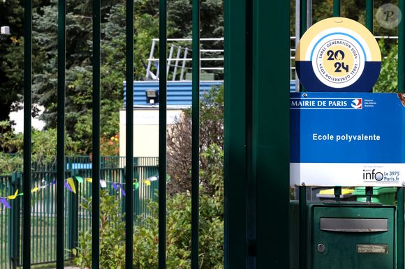 Illustration de l'école maternelle Les frères voisins dans le 15e arrondissement de Paris où une enseignante a frappée une élève de 3 ans, le 10 septembre 2024. © Stéphane Lemouton/Bestimage