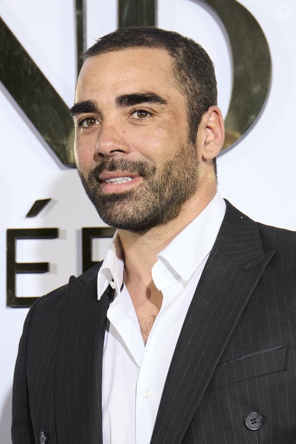 Yoann Huget - Première édition des Trophées Madame – Le Grand Dîner dans le cadre prestigieux de l'hôtel Peninsula à Paris le 6 mars 2025. Cet événement d’exception a réuni des figures influentes du monde de la culture, du sport, du luxe et de l’entrepreneuriat, venues célébrer les femmes qui façonnent et inspirent notre époque.
Placée sous le signe de l’excellence, de l’innovation et de l’audace, cette soirée a mis à l’honneur des personnalités féminines remarquables, sélectionnées pour leur impact et leur engagement dans leur domaine respectif.
Le trophée exclusif des « Trophées Madame » a été conçu par l’artiste de street art Leloluce, incarnant la force et la résilience des femmes d’aujourd’hui.
Les lauréates ont été choisies par un comité d’expertes influentes, issues du mouvement Women With Impact et reconnues pour leur discernement et leur engagement en faveur de la promotion des femmes. © Cyril Moreau/Bestimage