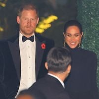 Harry pas vraiment ravi aux côtés de Meghan Markle : son épouse n'aurait loupé cette soirée VIP pour rien au monde !