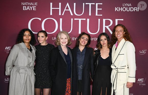 Soumaye Bocoum, Clotilde Courau, Nathalie Baye, Sylvie Ohayon, Lyna Khoudri et Romain Brau - Avant première du film "Haute couture" au cinéma UGC Cité Ciné Les Halles à Paris le 2 novembre 2021. © Coadic Guirec/Bestimage