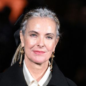 Carole Bouquet assiste au défilé Chanel Womenswear printemps/été 2026 dans le cadre de la semaine de la mode à Paris, France, le 06 octobre 2025. Photo par Aurore Marechal/ABACAPRESS.COM