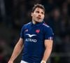 Cependant, de nombreuses critiques affirment que le joueur de rugby ne serait pas à sa place dans ces évènements mondains

Antoine Dupont lors du match de l'équipe de France de rugby contre l'Angleterre dans le cadre du Tournoi des 6 nations le 8 février 2025 à Twickenham au Royaume-Uni.
Crédit : Imago/PsnewZ/Bestimage