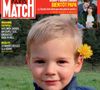 D'après Paris Match ce jeudi 6 février 2025, des "premières fêlures dans l'inébranlable unité affichée par la famille" auraient été constatées alors que les funérailles du jeune défunt vont s'orchestrer ce week-end dans le Var.
(Capture du magazine "Paris Match" dévoilé le 6 février 2025).