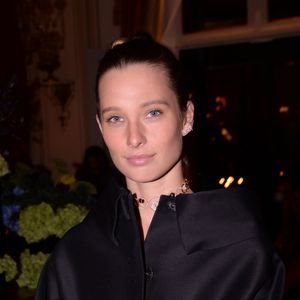 Au cours d'une nouvelle interview, David Hallyday fait savoir que le deuxième fils d'Ilona né en 2025 s'appelle Oscar

Exclusif - Ilona Smet lors du dîner de la soirée de présentation de la collection Messika by Kate Moss à l'hôtel Ritz à Paris en marge de la fashion week collection printemps/été 2022 le 3 octobre 2021.

© Rachid Bellak / Bestimage