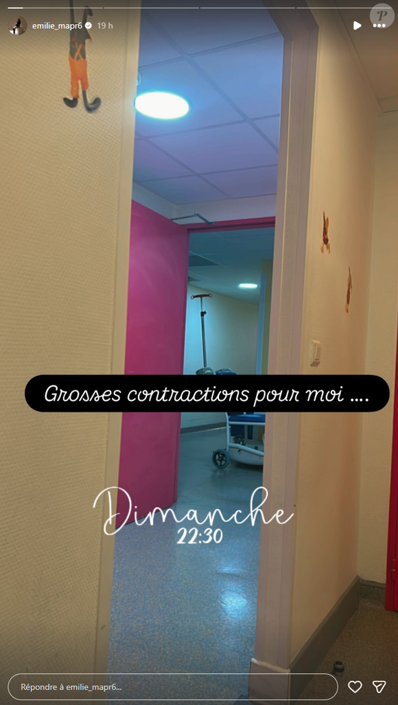 Alors enceinte de son deuxième enfant, le premier avec son chéri, Emilie se retrouve prise de contractions.

Emilie (Mariés au premier regard), enceinte, file à l'hôpital après des contractions.