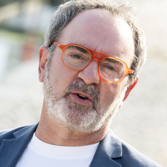 Bruno Solo participe au photocall du Nouveau jour lors du 27ème Festival de la Fiction de La Rochelle le 19 septembre 2025 à La Rochelle, France.Photo by David NIVIERE/ABACAPRESS.COM