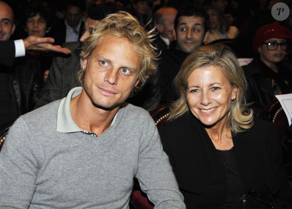Claire Chazal et Arnaud Lemaire - Avant-première du film La source des femmes, au Châtelet, à Paris, le 24 octobre 2011. 
© Bestimage